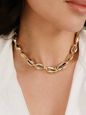 Ettika - Cowrie Shell Necklace